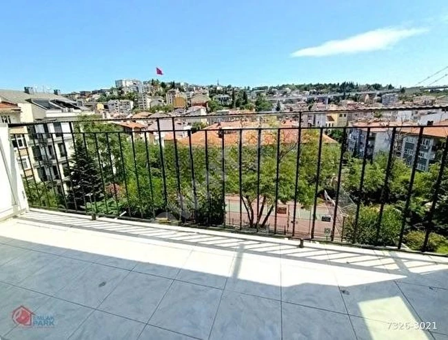 ORTAKÖY'DE BOĞAZ MANZARALI ÖNÜ AÇIK GENİŞ BALKONLU  KEYİFLİ 3+1 SATILIK DAİRE