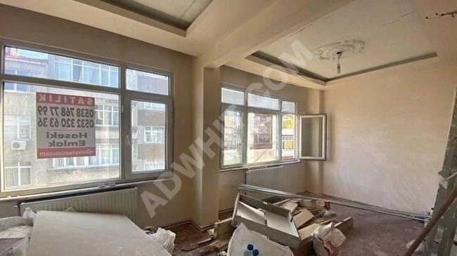 شقة 1+1 للبيع الطابق الثالث في حي Topkapı بمساحة 65 متر مربع