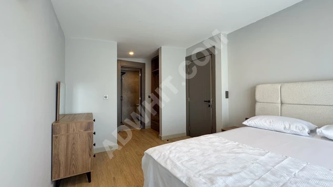 Antalya - Lara'da denize yakın, yatırım için satılık, yeni, lüks 3+1 daire.