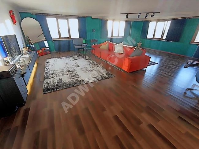 KAVACIK MERKEZ DE MÜKEMMEL KONUMDA MANZARALI 3+1 NET 160M2