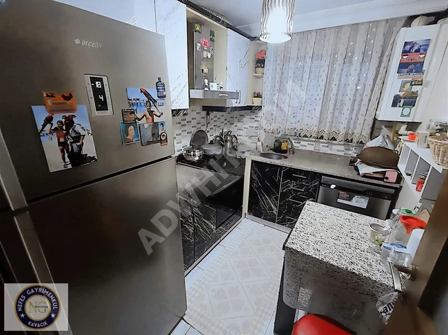 KAVACIK MERKEZ DE 2+1 NET 80M2 KAT MÜLKİYETLİ ARAKAT SATILIK