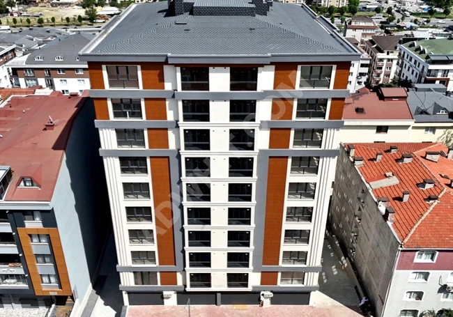 BAHÇELİEVLER DE K.OTOPARKLI BUTİK SİTEDE 3+1 SIFIR DAİRELER