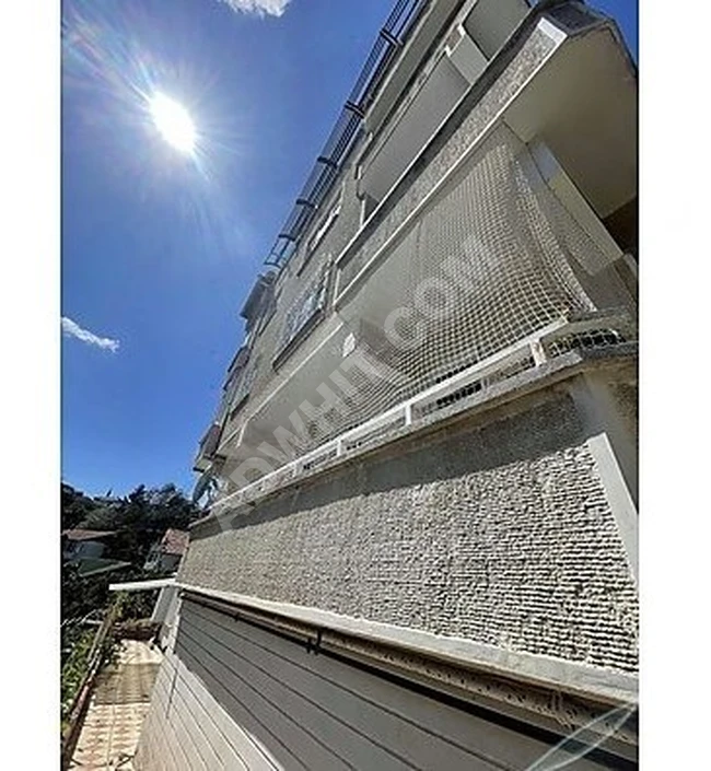 TARABYA FERAH EVLERDE KOMPLE SATILK BİNA