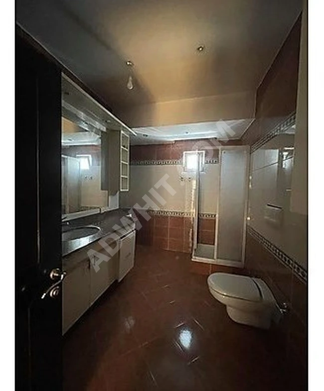 TARABYA FERAH EVLERDE KOMPLE SATILK BİNA