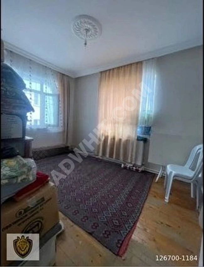 Independent building consisting of 3 floors for sale in the city center