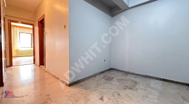 شقة للإيجار 2+1، دقيقتان إلى المتروبوس في KAĞITHANE حي TALATPAŞA