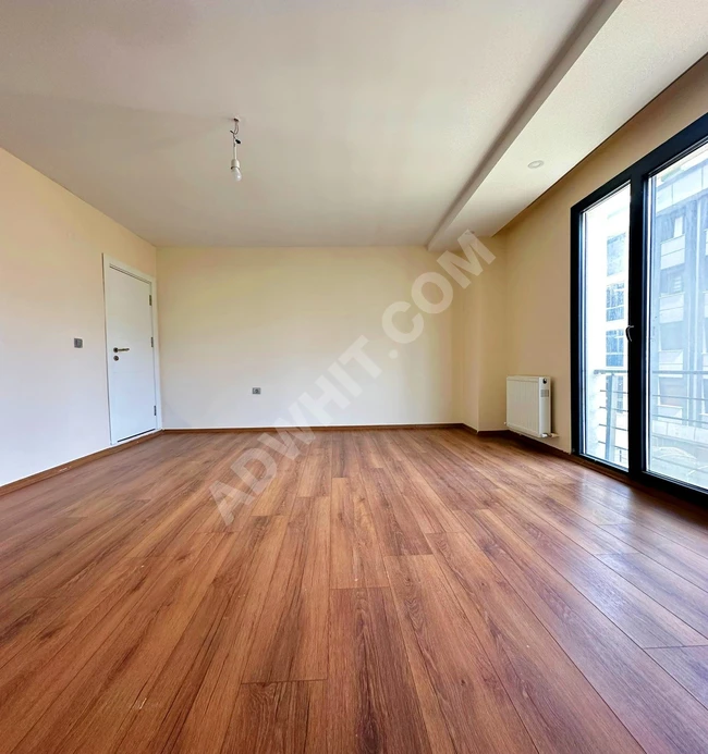  BEYLİKDÜZÜ MARMARA MAH'DE MARİNA'YA KOMŞU 3+1 SATILIK DAİRE