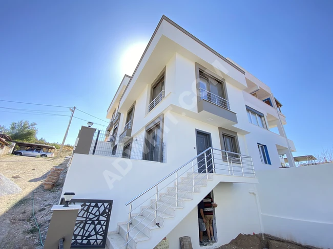 Seferihisar Ürkmez De Full Deniz Bahçeli Satılık 2+1 Villa