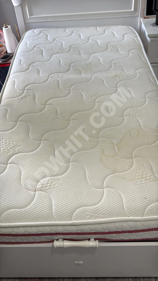 100/200 ölçüsünde tek kişilik yatak şiltesi