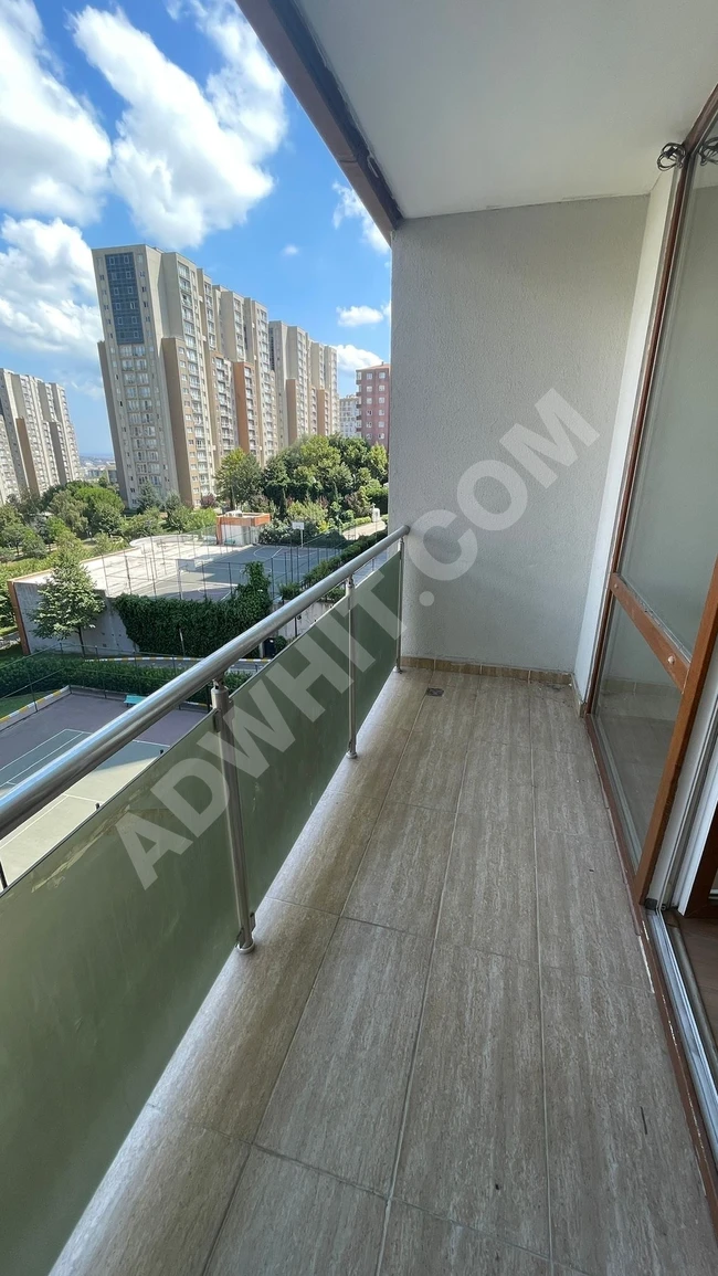 Metrobüse yakın kiralık daire.