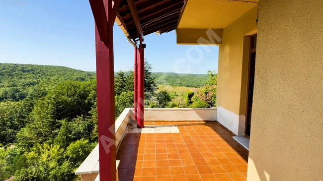 ARNAVUTKÖY BALABAN'DA EŞSİZ MANZARALI VE MUHTEŞEM PEYZAJLI VİLLA