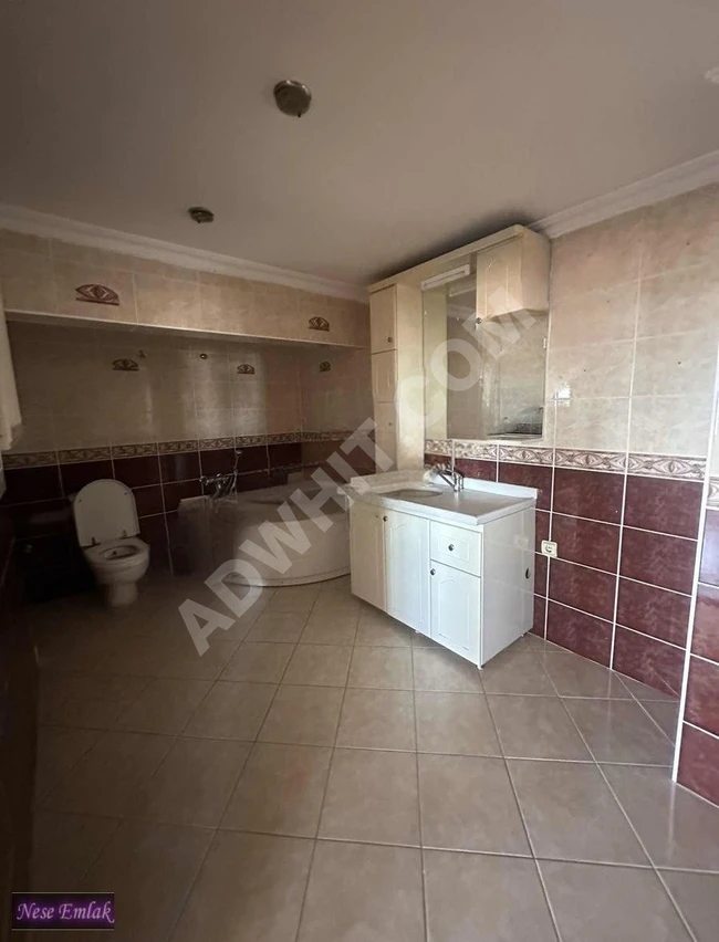 دوبلكس 5+2 للبيع في CENNET TEPEÜSTÜN، بمساحة 280 متر مربع