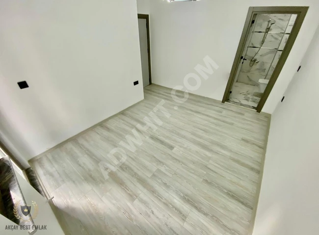 ⫸AKÇAY BEST EMLAKTAN⫷ ALTINKUMDA AYRI MUTFAK SIFIR 2+1 DAİRE