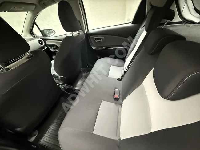 TOYOTA YARIS 1.5 FUN SPECIAL car, accident-free, no repainting, no parts replaced.