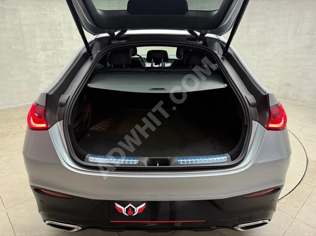 MERCEDES GLC 180 AMG car without paintwork and without replaced spare parts, 360° camera / seat cooling.