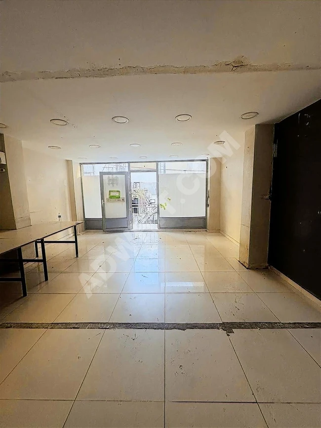 BAĞCILARDA MAHMUTBEY CADDESİNİN YANINDA KİRALIK İŞYERİ