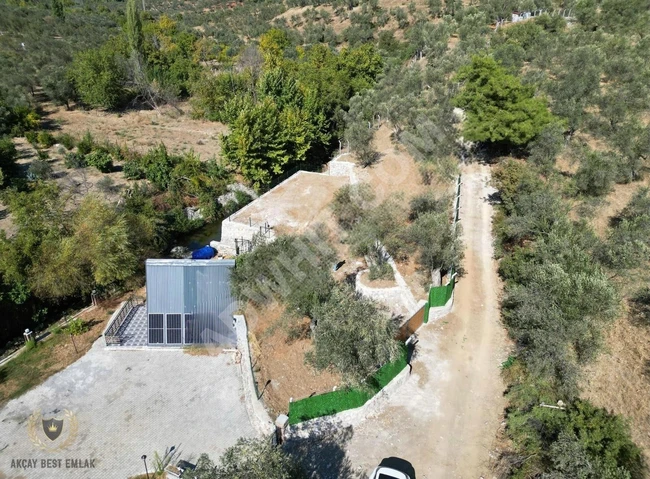 ⫸AKÇAY BEST EMLAK'TAN⫷ KALABAKTA ETRAFI ÇEVRİLİ 1100M2 ZEYTİNLİK