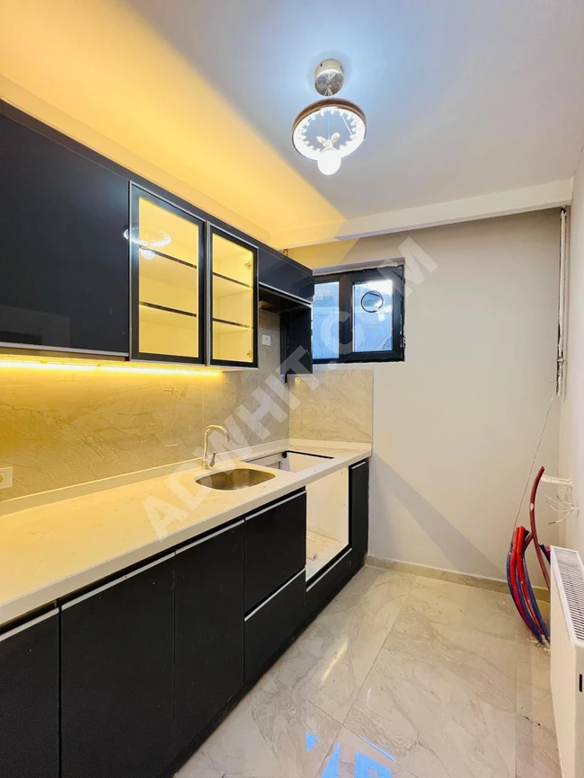 Brand new apartment for urgent sale .. in Istanbul near the Metrobus at an attractive price