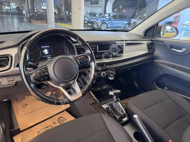 KIA RIO car, 2022 model, with no replaced parts, automatic and very clean.