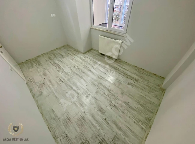 ⫸AKÇAY BEST EMLAK'TAN⫷ALTINKUMDA DOĞALGAZLI BAHÇE KULLANIMLI 2+1