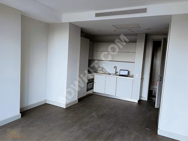 ATAKÖY E5 KENARI SELENYUM RETRO 9 B BİLOKTA 1+1 75 M2 KİRALIK