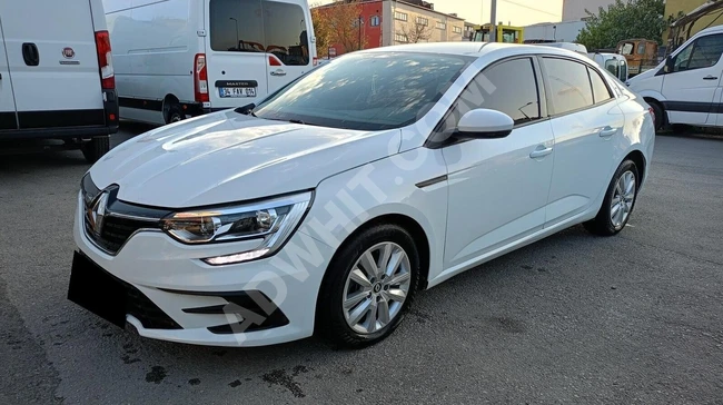 2022 model automatic car for 890,000 on loan – 81,000 km mileage – 18 months installment plan on card