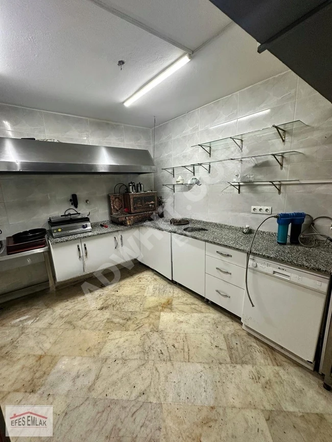 KADIKÖY ALTIYOLDA BULVAR ÇARŞISINDA ÇAY OCAĞI RUHSATLI DÜKKAN