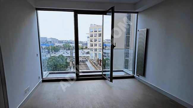 ATAKÖY E5 KENARI SELENYUM RETRO 9 B BİLOKTA 1+1 75 M2 KİRALIK