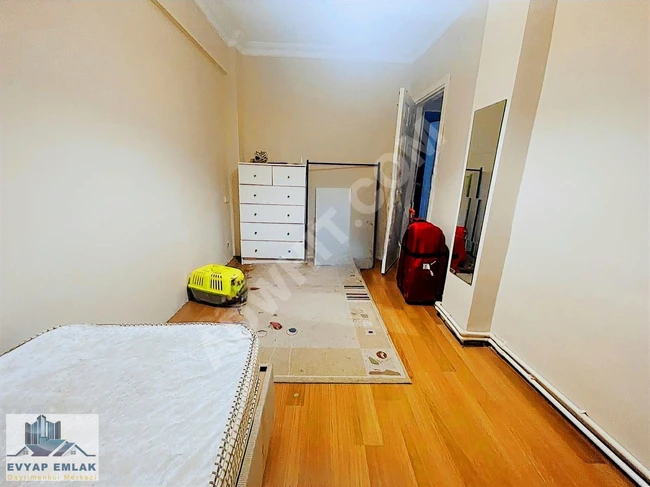 Bahçelievler Fizik Tedavi Karşısı 25.000 TL Kiracılı 3+1 Satılık