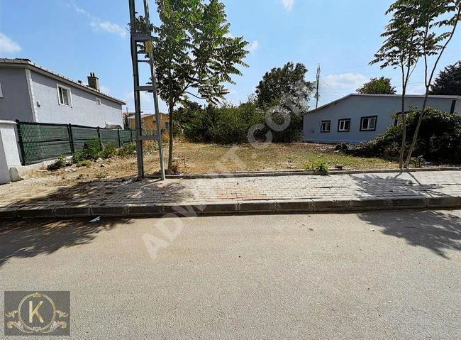 KARABAY'DAN ÇATALCA MERKEZDE MÜSTAKİL 2,5 KAT VİLLA İMARLI ARSA