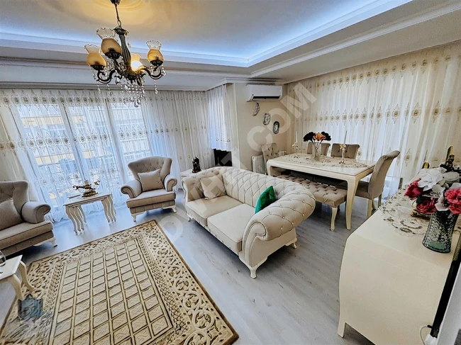 EV-YAP'TAN BAHÇELİEVLER YAYLA MERKEZ YENİ BİNADA 3+1 KÖŞE