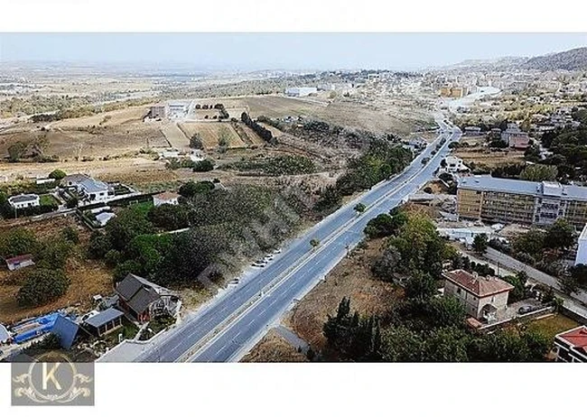 CADDE ÜZERİ TABELA DEĞERİ YÜKSEK TİCARİ VE KONUT İMARLI ARSA