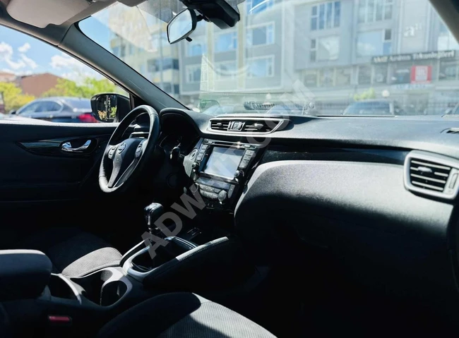 سيارة NİSSAN QASHQAİ 1.2DIG-T موديل 2014 بمسافة 145 كم سقف بانوراما