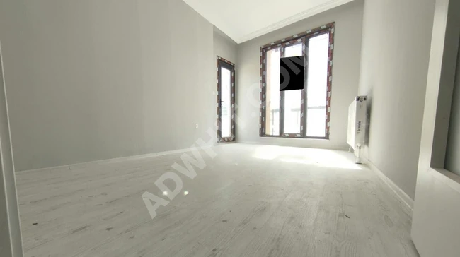 YENİDOĞAN'DA İSKANLI BİNADA 2+1 ARA KAT BALKONLU DAİRE