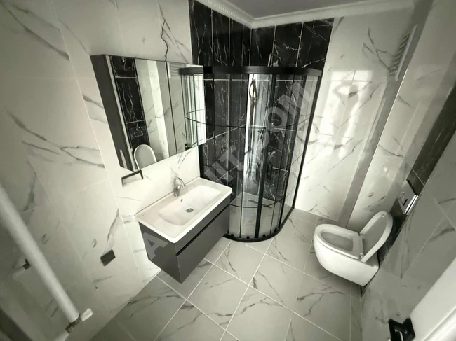 Two large families suitable (basement floor 3+1, upper floor 3+1) independent 6+2