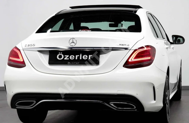 MERCEDES C200 AMG 4MATIC Car, 2020 model - Display screen - Memory - 67,500 km