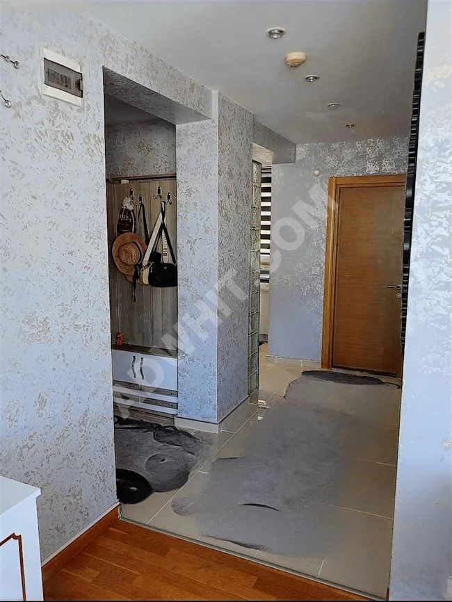 ÖNÜ AÇIK AYRI MUTFAKLI OTOPARKLI 2+1 HAVUZLU SATILIK DAİRE