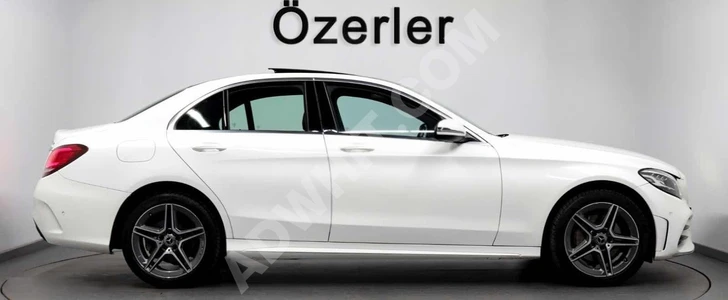 MERCEDES C200 AMG 4MATIC Car, 2020 model - Display screen - Memory - 67,500 km