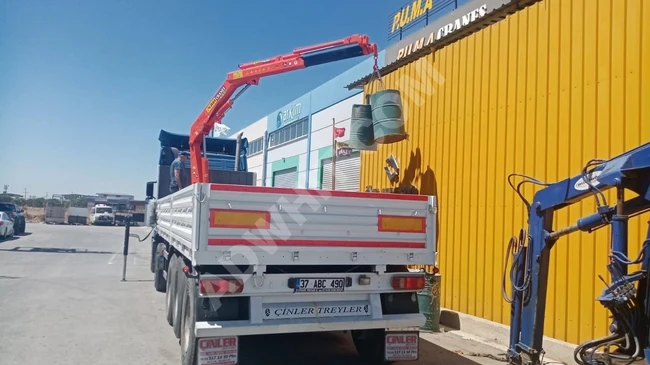 EN İYİ KALİTE 3 TONLUK HİDROLİK KAMYONA MONTE VİNÇ PUMA CRANE