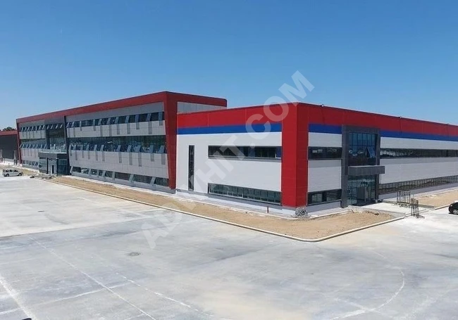 ATAK TİCARİ'DEN HADIMKÖY DE 5.300 M2 KÖŞEBAŞI KOTLU HARİKA ARSA