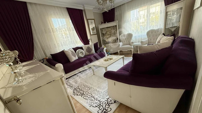 DAHA GENİŞİ YOK 3+1 KONUMLU ASANSÖRLÜ KOMPLE ÖNÜ AÇIK