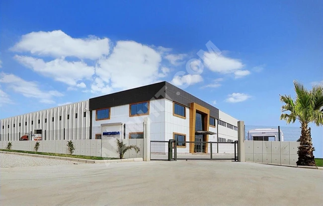 ATAK TİCARİ'DEN HADIMKÖY DE 5.300 M2 KÖŞEBAŞI KOTLU HARİKA ARSA