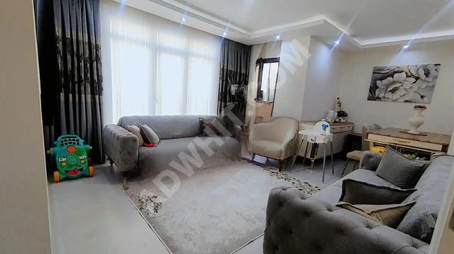 DUDULLU METROYA YÜRÜME MESAFESİNDE GENİŞ 2+1