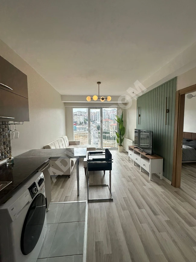 شقة مؤثثة بالكامل للبيع ضمن مجمع سكني في اسطنبول بسعر مغري 