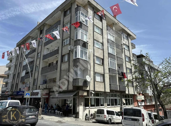 KARABAY GAYRİMENKUL'den Cadde Üzeri 3+1 Geniş Daire