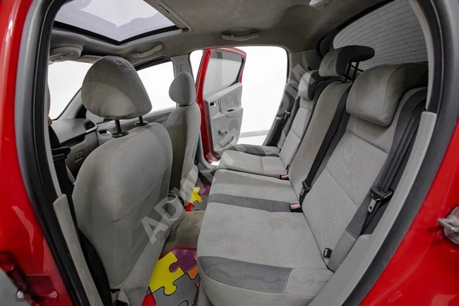 ÖMÜR MOTORS'TAN TAKSİT SÇNKLİ PEUGEOT 207 DİZEL MANUAL SANROOF