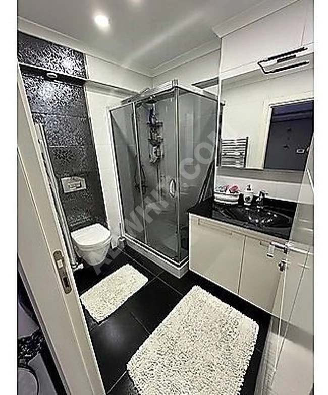 ASANSÖRLÜ 3+1 ULTRA LÜKS KOMUNLU AÇIILIR -KAPANIR TERASLI DUBLEX