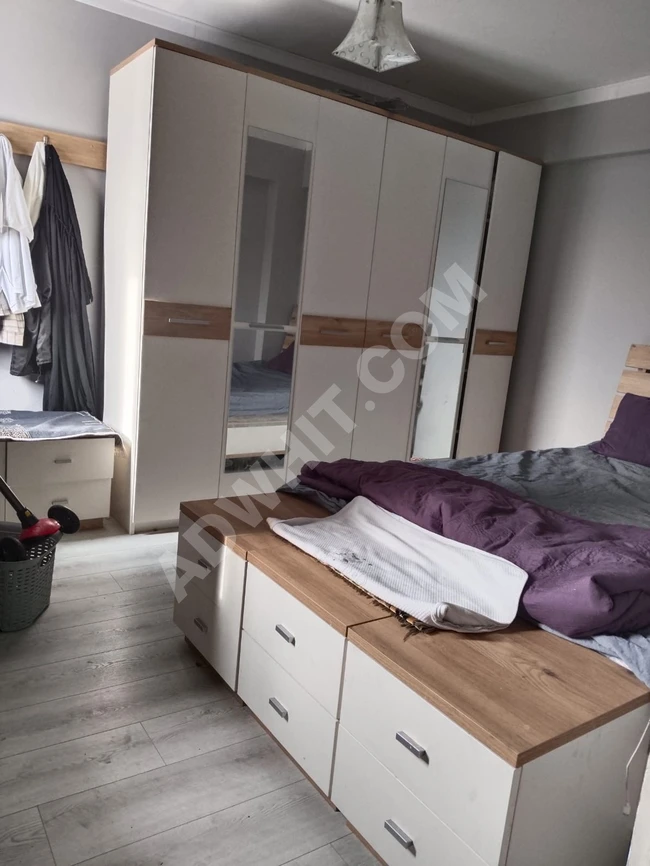 İstanbul'da deniz manzaralı acil satılık daire... Çok cazip fiyata.