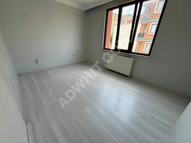 ÖN CEPHE BALKONLU OTOPARKLI METRO YAKINI 2+1 SATILIK DAİRE