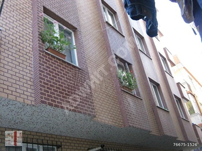 Bahçelievler Soğanlı muhratlığı yakını satılık deprem*  sonrası 15 yıllık Asansörlü 2+1 Kat.2 Satılık